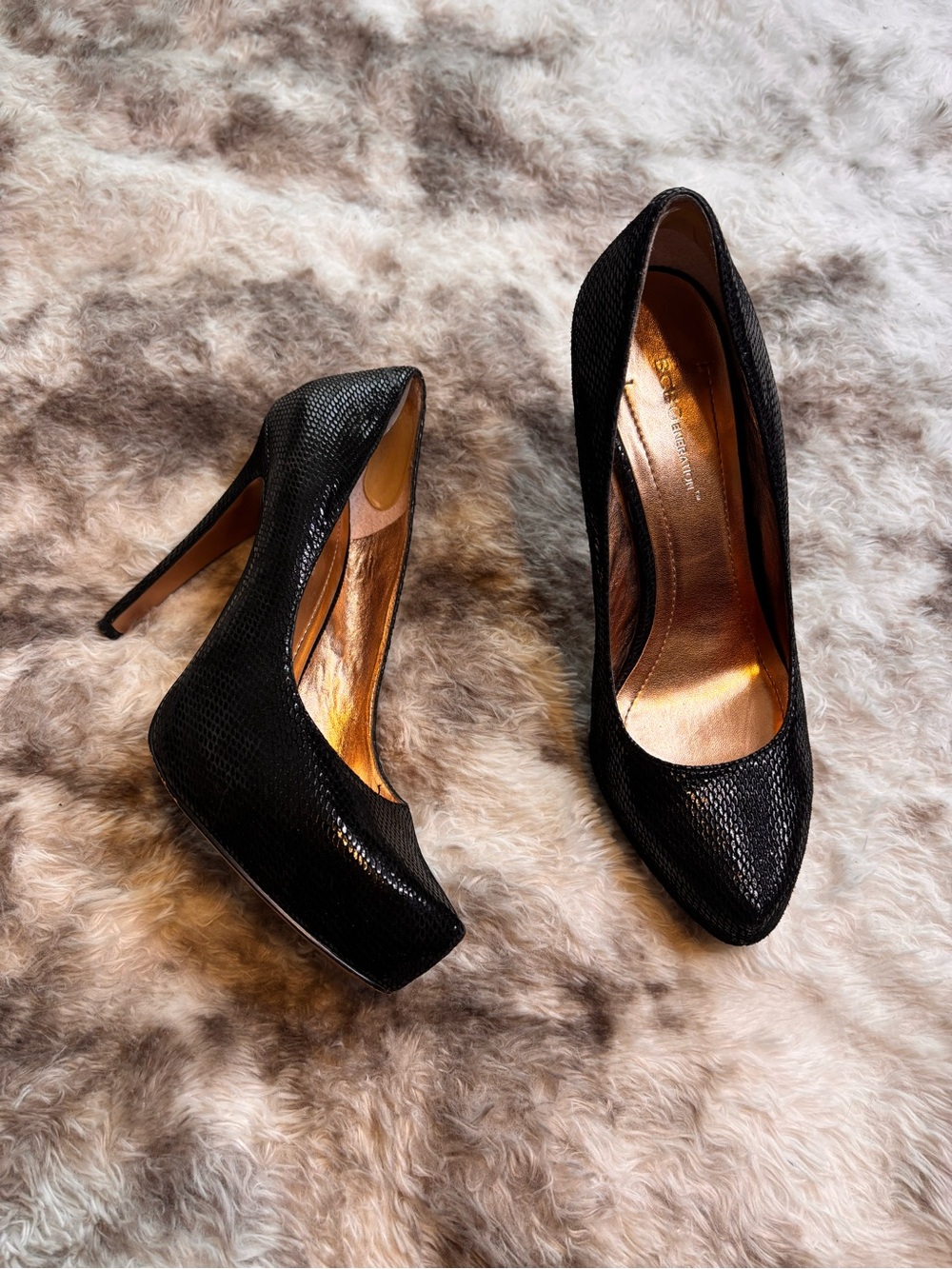 BCBGeneration Black Textured Pointed-Toe Stiletto Pumps